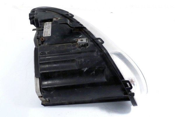 Reflektor lewy Chrysler Town &amp; Country IV Lift 2005-2007