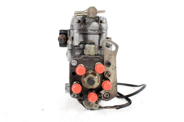 pompa wtryskowa - mercedes - e-klasa - zdjęcie 3