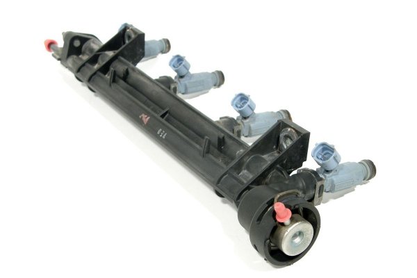 _Listwa wtryskowa Hyundai Trajet FO 1999-2008 2.0i 16V