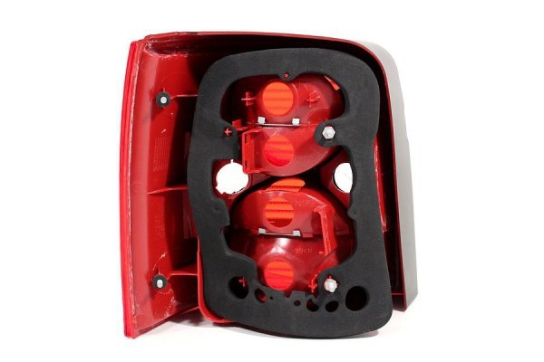 _Lampa tył prawa VW Passat B5 2001-2005 Kombi