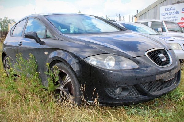 Konsola Seat Leon II 2007 1.9TDI BLS Hatchback 5-drzwi