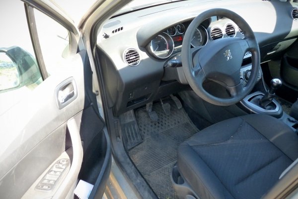 Drzwi przód lewe Peugeot 308 I SW 2009 (2007-2011) Kombi (kod lakieru: ETS)