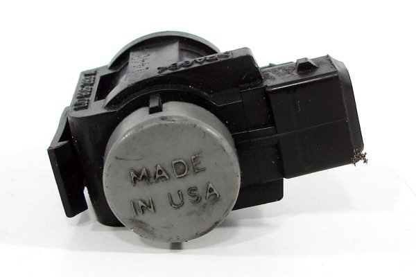 Zawór elektrozawór Audi A4 B6 2000-2004