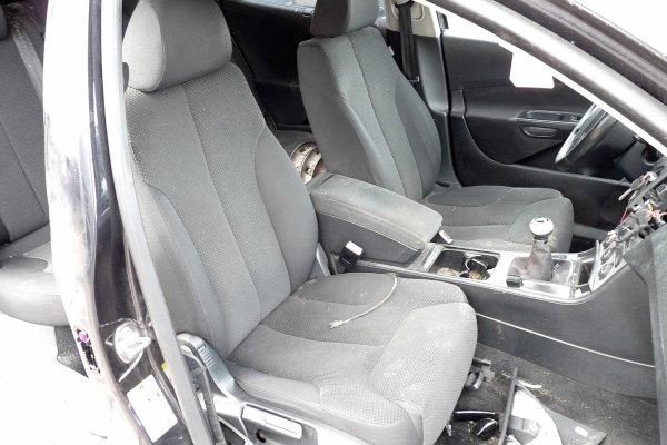 Podszybie lewa strona VW Passat B6 2007 Kombi 