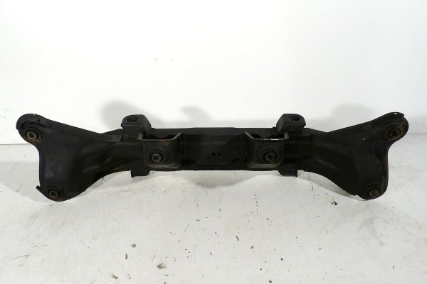 _Belka zawieszenia tył Suzuki Liana 2001-2007 (wersja 2WD)