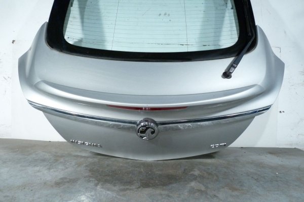 Klapa bagażnika tył Opel Insignia A 2010 Liftback (Kod lakieru: GAN)