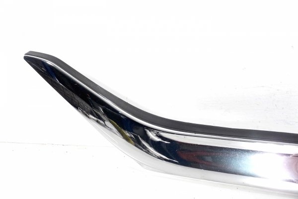 Listwa błotnika chromowana prawa Citroen DS5 2014 (2011-2015) Hatchback 5-drzwi