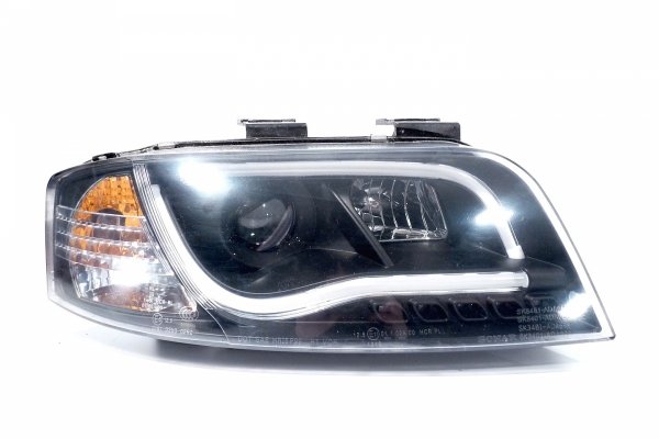 Reflektor lewy + prawy Audi A6 C5 1997-2001 
