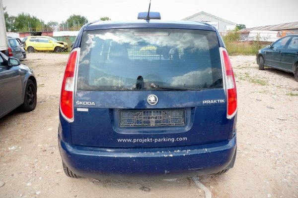 Drzwi przód prawe Skoda Praktik 5J Lift 2014 (2010-2015) (kod lakieru: LF5A)