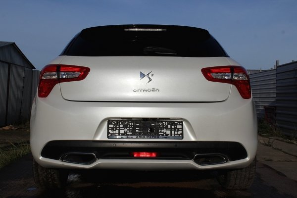 Amortyzator przód prawy Citroen DS5 2014 (2011-2015) 2.0HDI RHH Hatchback 5-drzwi 