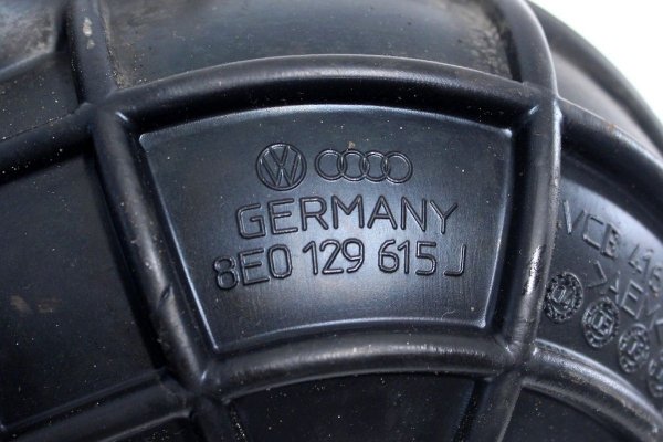 Rura guma wąż Audi A4 B7 2004-2008 2.0TDI 16V
