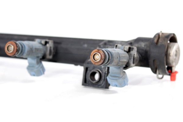 _Listwa wtryskowa Hyundai Sonata EF 2001-2005 2.0i 16V G4JP