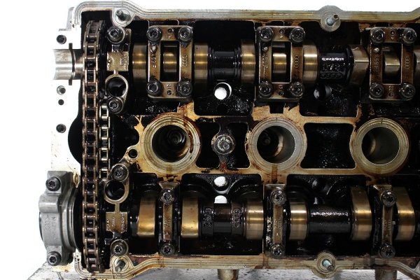 _Głowica prawa VW Passat B5 1996-2005 2.8 V6 APR