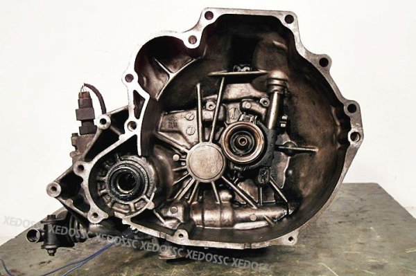 Skrzynia biegów  Nissan Primera P11 1996-2002 2.0TD