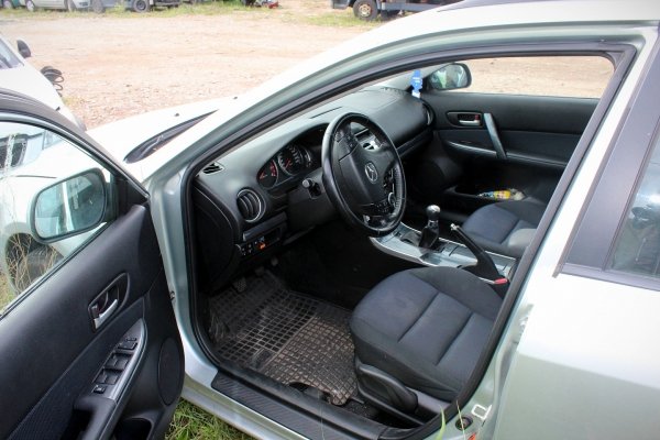 Szyba drzwi tył lewa Mazda 6 GY 2006 Kombi