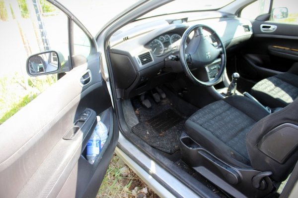 Peugeot 307 2002 1.6i NFU Hatchback 3-drzwi [B/C]