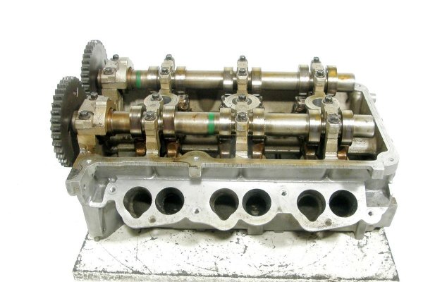 Głowica prawa Ford Mondeo MK2 1996-2000 2.5 V6