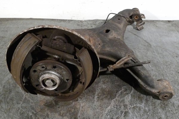 Wahacz tył prawy VW Transporter T4 90-95 Bus