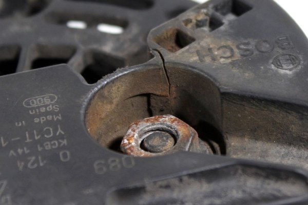 _Alternator Ford Transit MK6 2000-2006 2.4Di (75A)