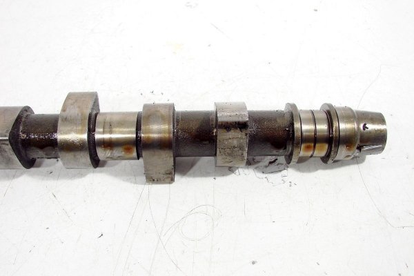 Wałek rozrządu Nissan Primera P11 1996-2002 2.0TD