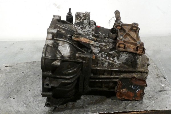 Skrzynia biegów - Hyundai - Sonata - zdjęcie 4