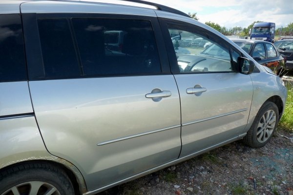Zderzak tył Mazda 5 CR 2005 Van (kod lakieru: 22V)