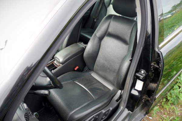 Drzwi przód prawe Mercedes C-Klasa W203 2002 Kombi (Kod lakieru: 040)