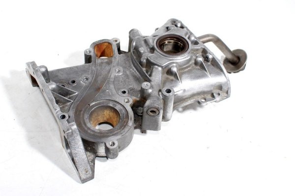 Pompa oleju Nissan Primera P11 1996-2002 1.8i 16V