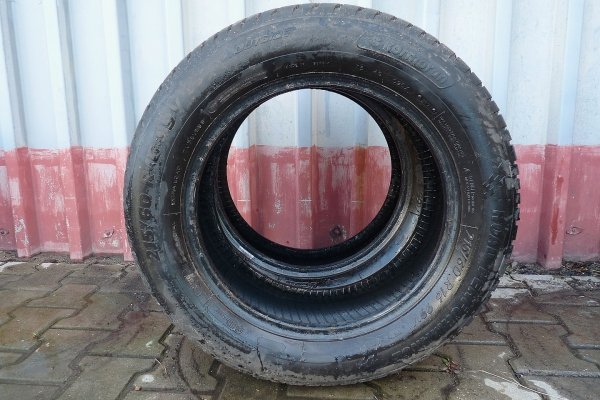 Opony R16 215/60 (kpl 2 sztuki)