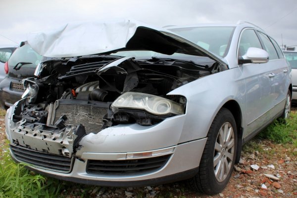 VW Passat B6 2005 2.0TDI BKP Kombi [A]