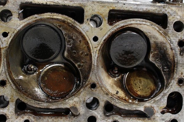 Głowica Mercedes 124 W124 1993 3.0 103.985