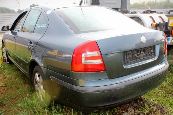 Wygłuszenie maski Skoda Octavia II 1Z 2004 1.6FSI BLF Liftback