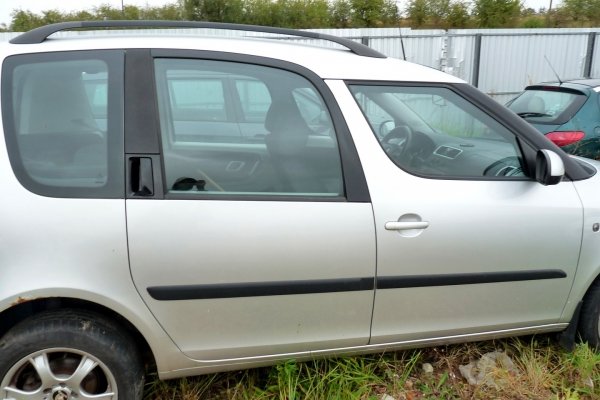 Belka zawieszenia tył Skoda Roomster 5J 2007 (2006-2010) 1.4TDI BMS
