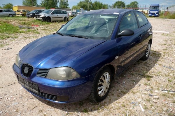 Reflektor prawy Seat Ibiza III 6L 2003 (2002-2006) Hatchback 3-drzwi 