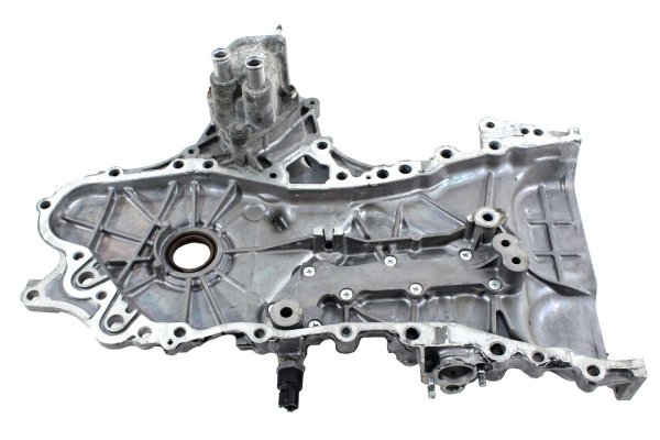 Obudowa rozrządu Toyota Auris E15 2007-2012 1.6VVTi
