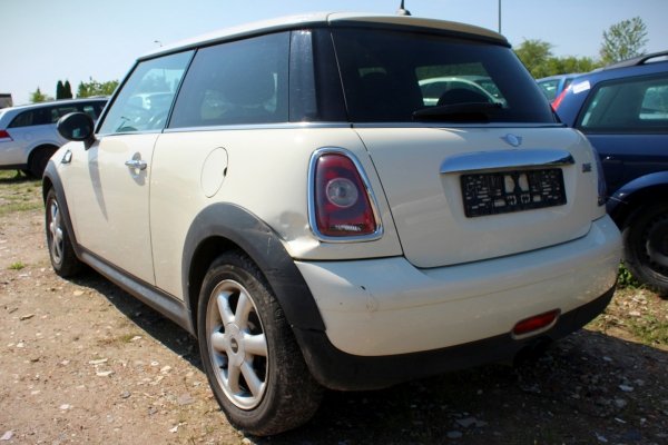 Szyba drzwi przód prawa Mini One R56 2008 Hatchback 3-drzwi 