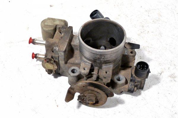 Przepustnica Honda Civic EJ 1999 1.4i D14Z2 Hatchback 3-drzwi