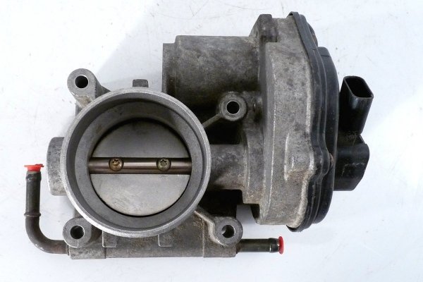 _Przepustnica Ford Focus C-MAX 2003 1.8i 16V 