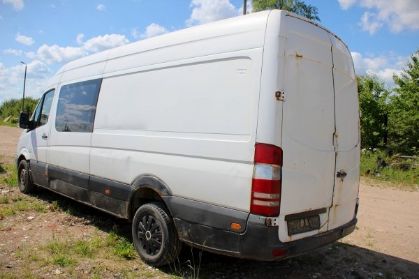 Szyba trójkątna przód prawa Mercedes Sprinter W906 2008 2.2CDI 646986 Bus