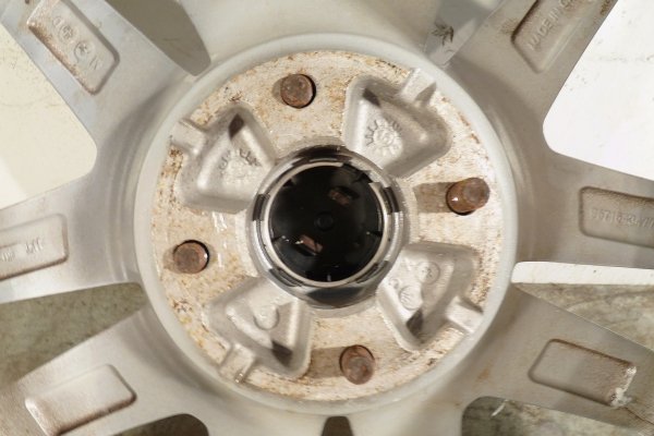 Felga aluminiowa R17 4x108 Peugeot 3008 I Lift 2013 Crossover 5-drzwi