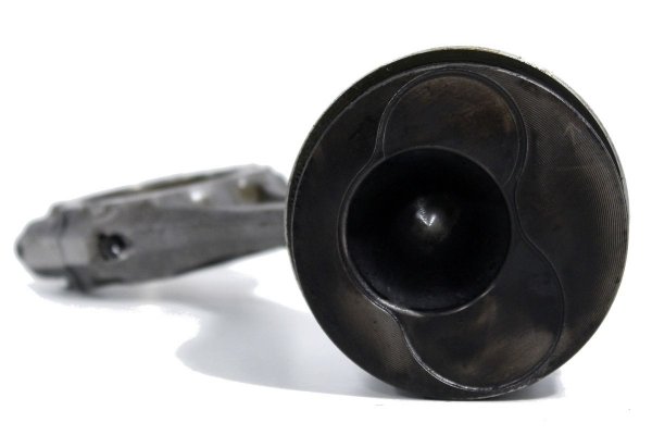 Tłok korbowód VW Polo 6N 1996-1999 1.9SDI AGD 1/2