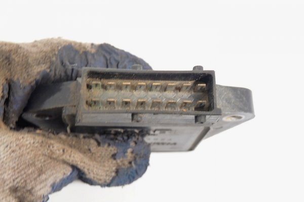 Moduł zapłonowy Opel Vectra C 2004 2.0i