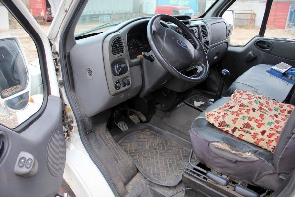 Ford Transit MK6 2003 2.0TDCI Bus [A]