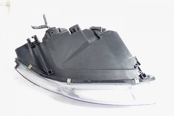 Reflektor lewy Audi A4 B7 2004-2006 