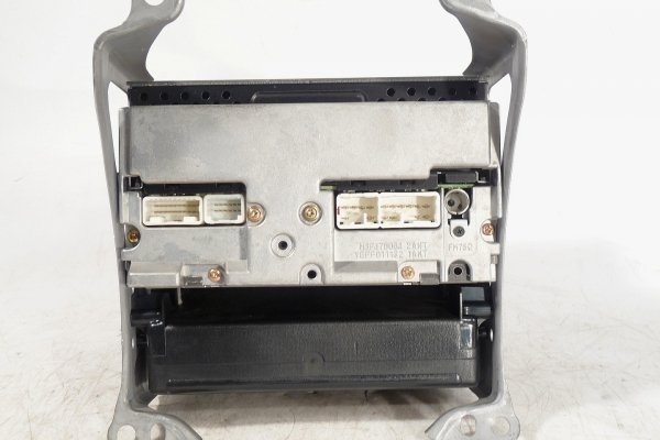 Radio Toyota Prius XW20 2005