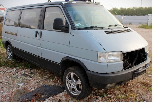 Rozrusznik VW T4 Transporter Caravelle 1993 2.4D 