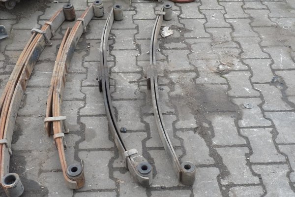 Resor przód Mitsubishi Canter VI 2000 2.8TD 4M40-2AT (2-Piórowy)