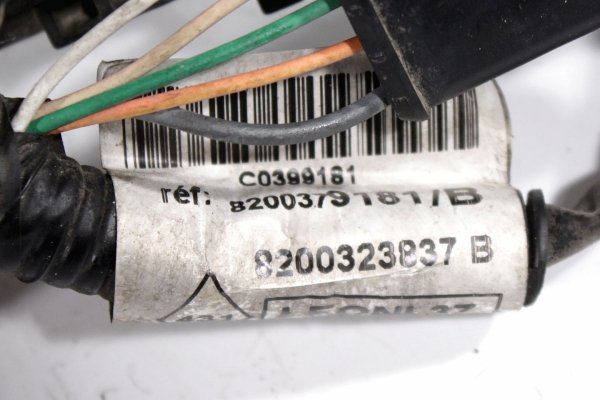 Listwa wtryskowa paliwa Renault Clio III 2011 1.2TCE