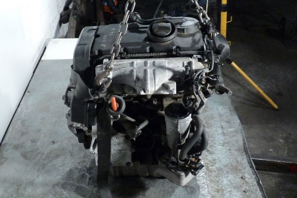 Silnik VW Passat B6 2006 2.0TDI BKP