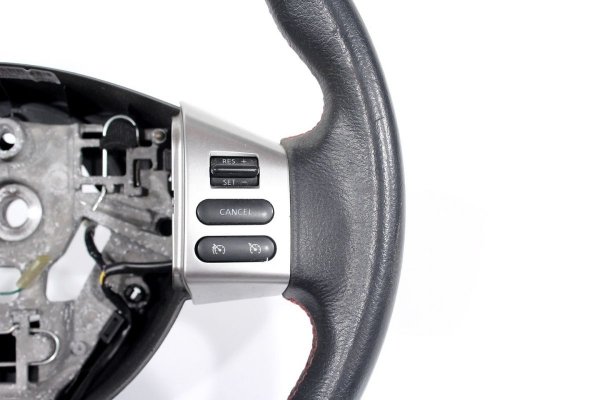 Kierownica Nissan Note E11 2006-2012